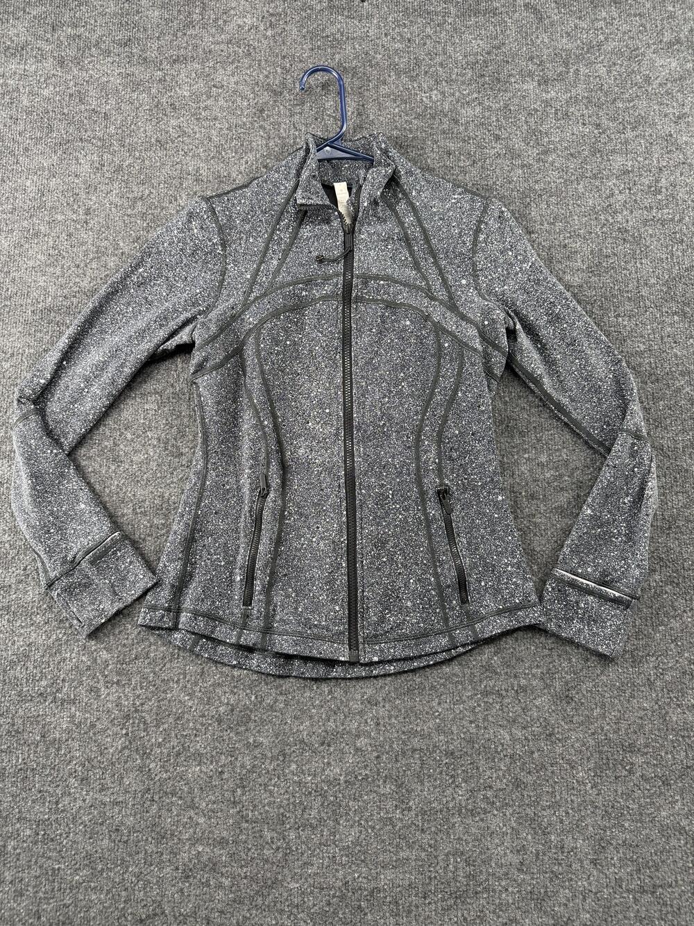 Lululemon Jacket Womens 8 Gray Define Full Zip Thumbholes Pockets Flecked Knit